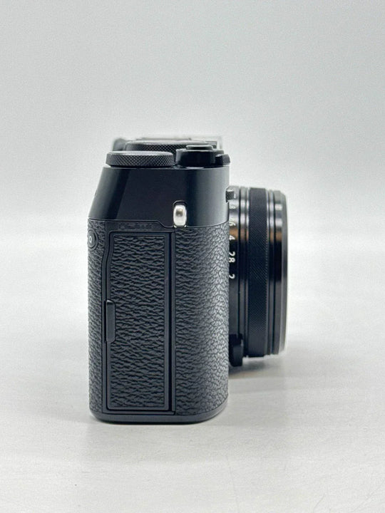 Fujifilm X100VI 40.2MP 6.2K Digital Camera Black with Accessories - New