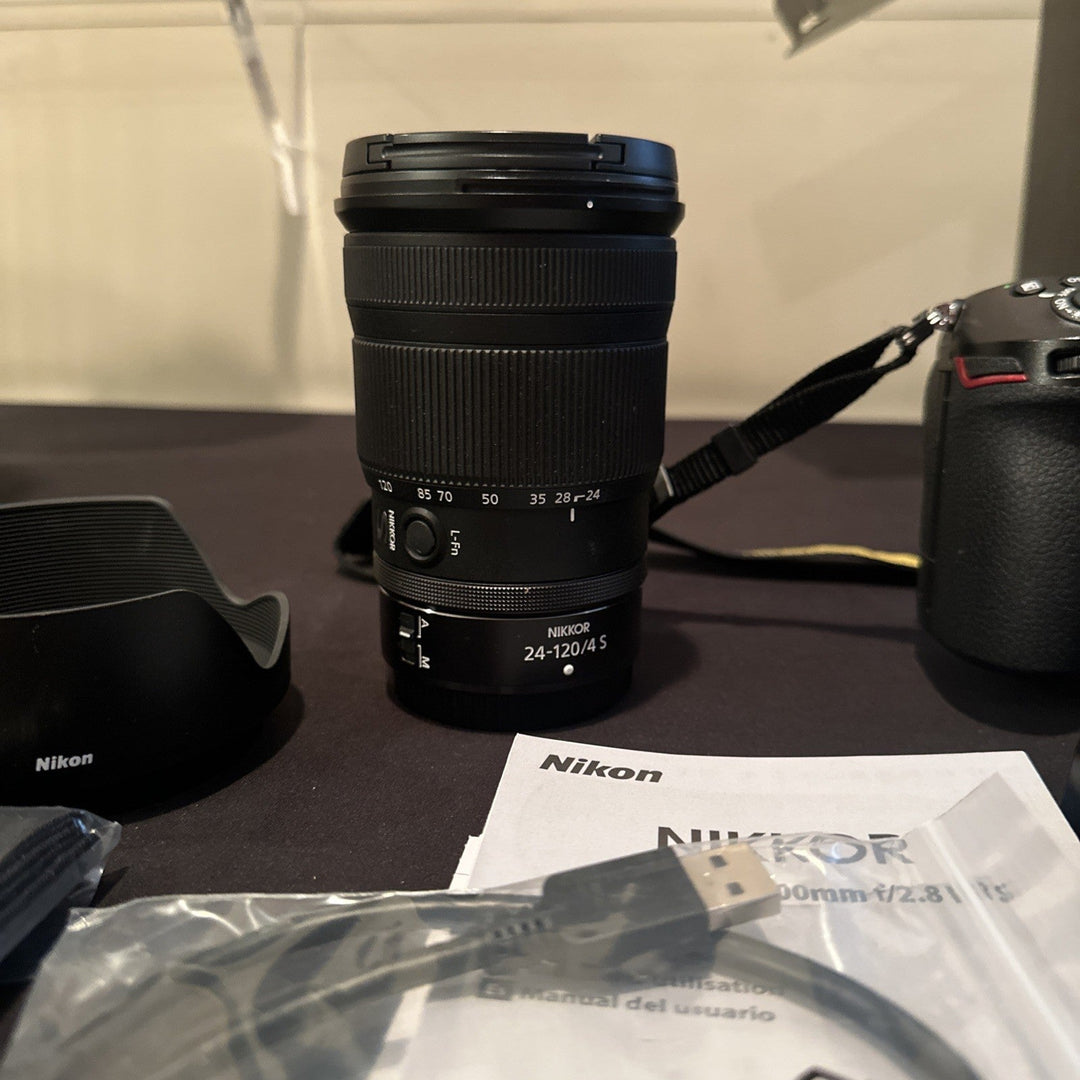 Nikon Z8 Mirrorless Camera + NIKKOR Z 24-120mm f/4 S Lens Kit