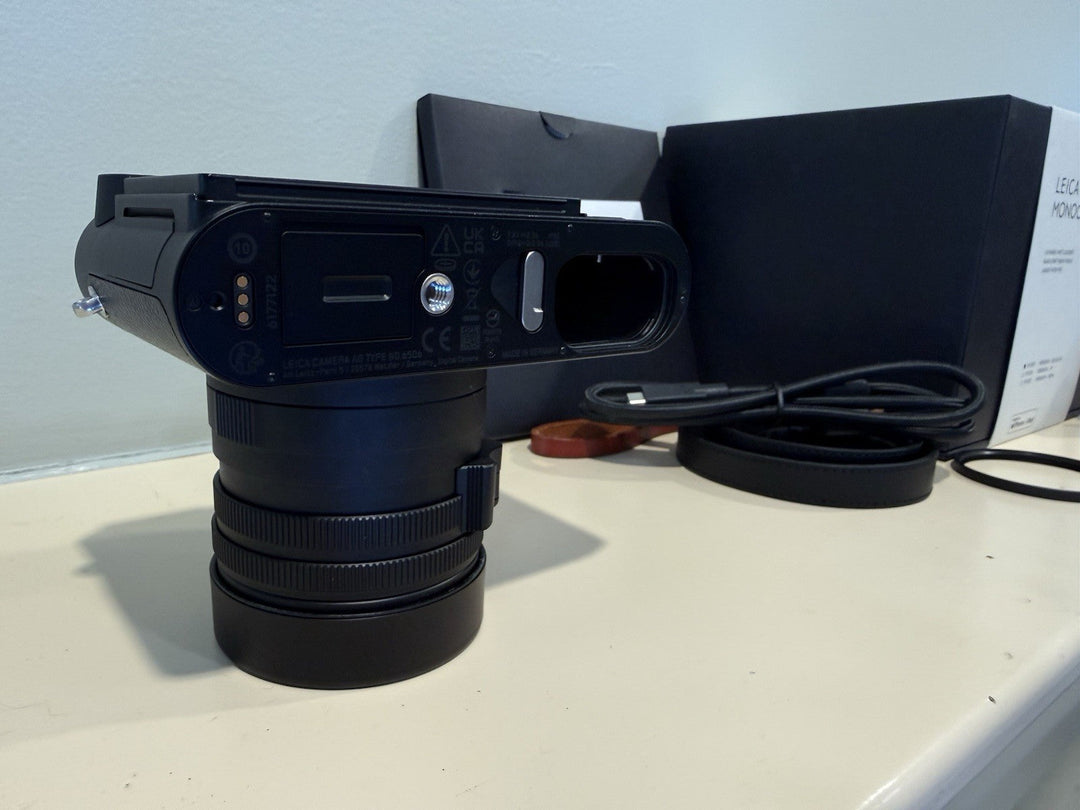 Leica Q3 Monochrom Digital Camera Black CMOS Sensor USB-C f/1.7 Body Only
