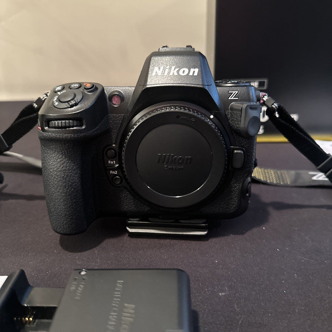 Nikon Z8 Mirrorless Camera + NIKKOR Z 24-120mm f/4 S Lens Kit