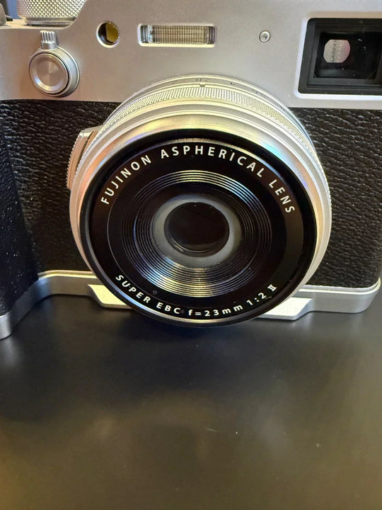 Fujifilm X100VI Camera (SILVER) - Lots of accessories - USED and working great!