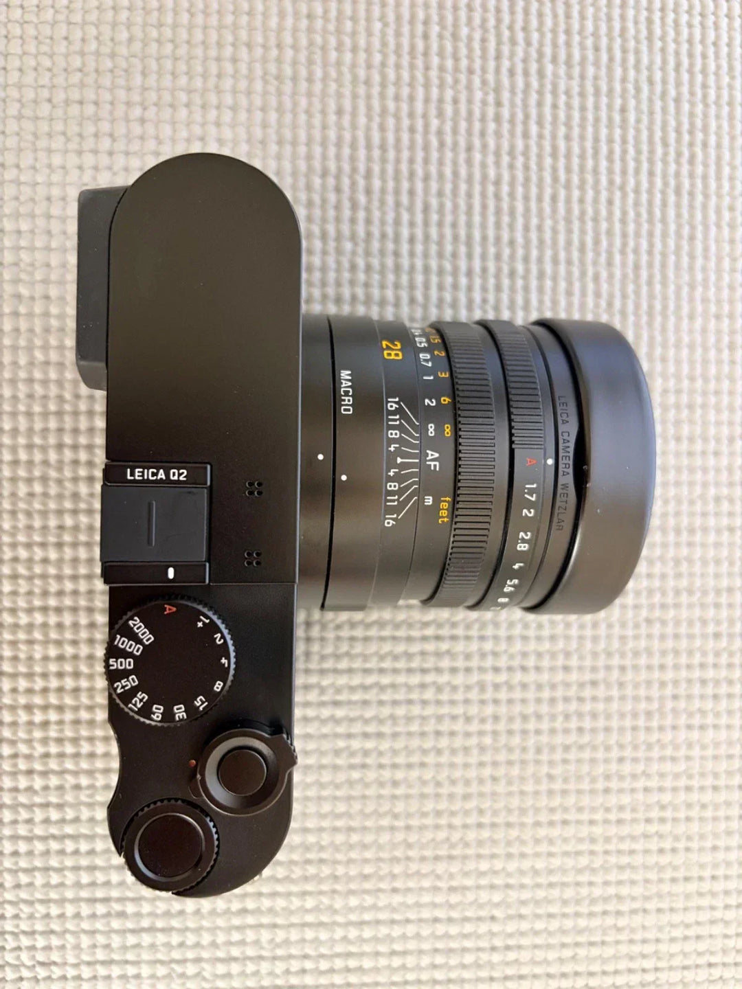 Leica Q2 47.3 MP Digital SLR Camera - Pristine condition w/extras